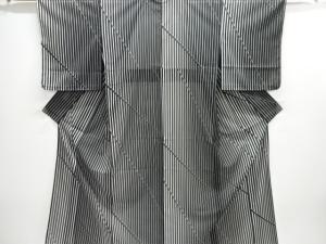 未使用品　駒絽縞模様小紋着物